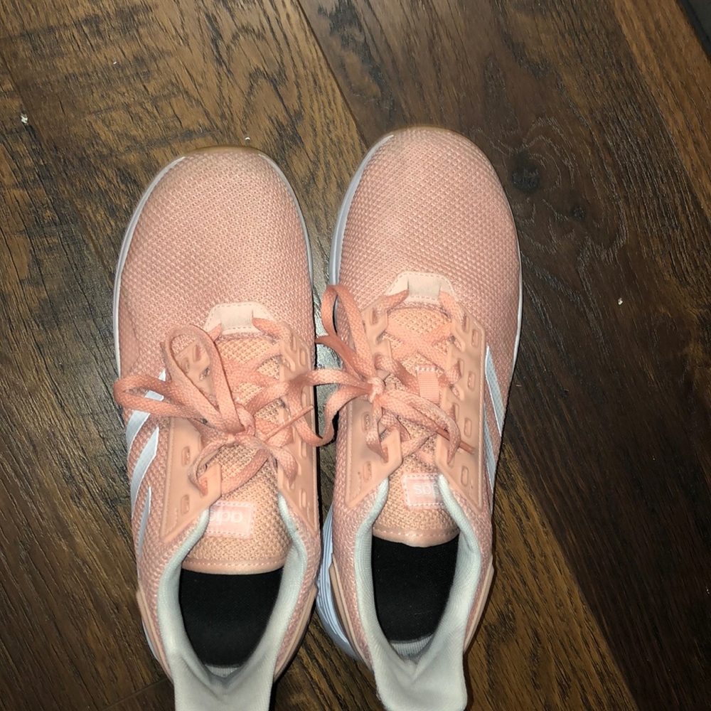 tennis shoes